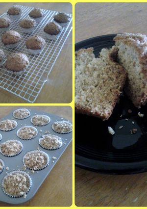 A picture of Banana Streusel Muffins.