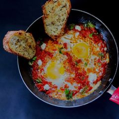 A picture of Shakshuka.
