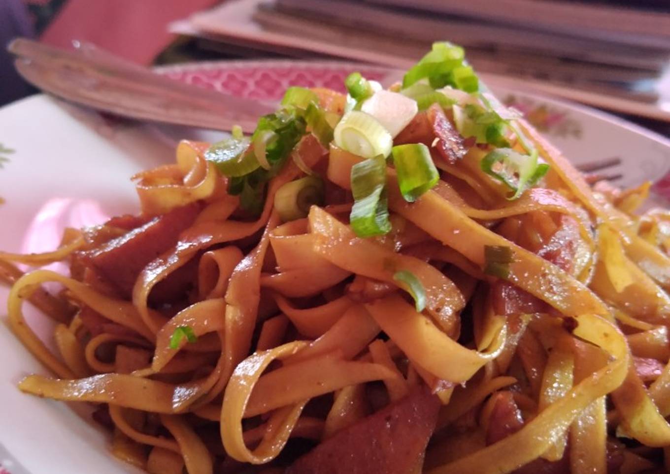 Kwetiau bulgogi with smoke beef