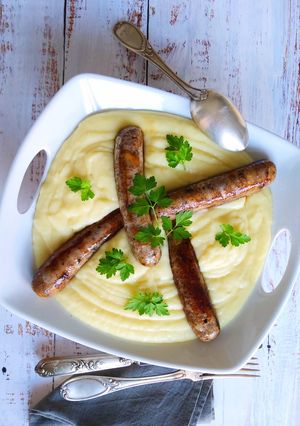 Une photo de Purée de panais et saucisses de Toulouse