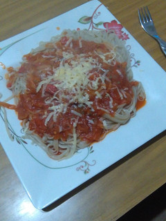 Una foto de Fideo con tuco