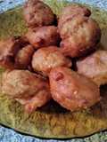 Cengkodok pisang wijen