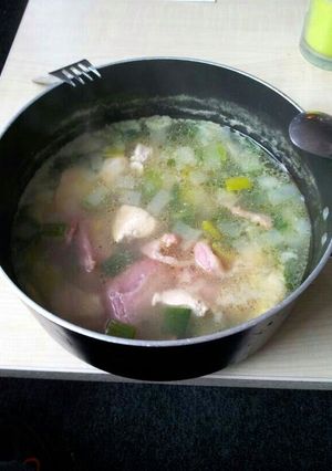 A picture of Anyhow soup.