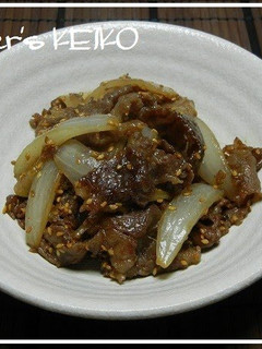 A picture of Sweet-Savoury Stir-fry with Sweet New Harvest Onion and Beef.