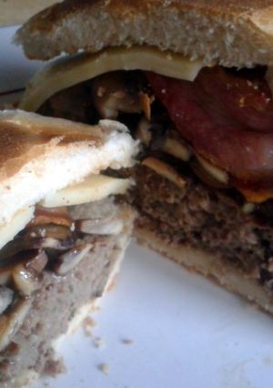 A picture of 'The Big Swiss' Aberdeen Angus Burger.