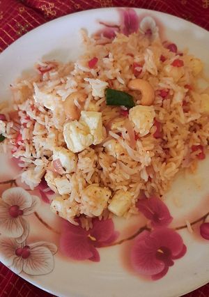काजू पनीर पुलाव (kaju paneer pulao recipe in Hindi) रेसिपी मुख्य फोटो
