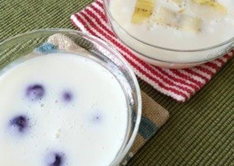 Simple Way to Prepare Favorite Easy Yogurt Jelly with Your Favorite Fruits