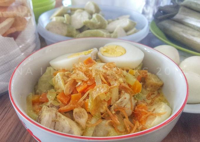 Resep Lontong Sayur Labu Siam oleh Tina Hasbie - Cookpad