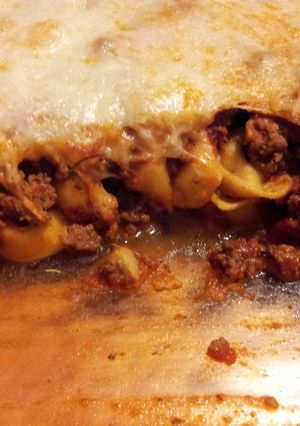 A picture of Tortellini Cheese Bake.