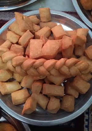 A picture of Shakkarpafe.