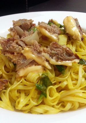 A picture of Meatloaf With Mustard Noodle.
