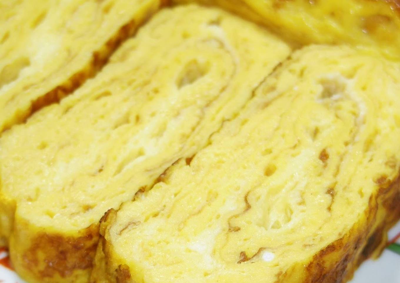 Fluffy Dashimaki Eggs with Meringue