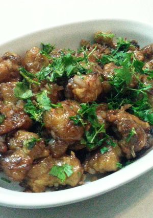 A picture of Gobi (Cauliflower) Manchurian - Indian Chinese.