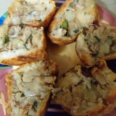 Bread pakora ball A picture of Bread pakora ball .