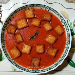 A picture of Tomato soup.