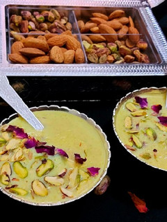 केसरी शाही खीर (kesari shahi kheer recipe in Hindi) रेसिपी मुख्य फोटो