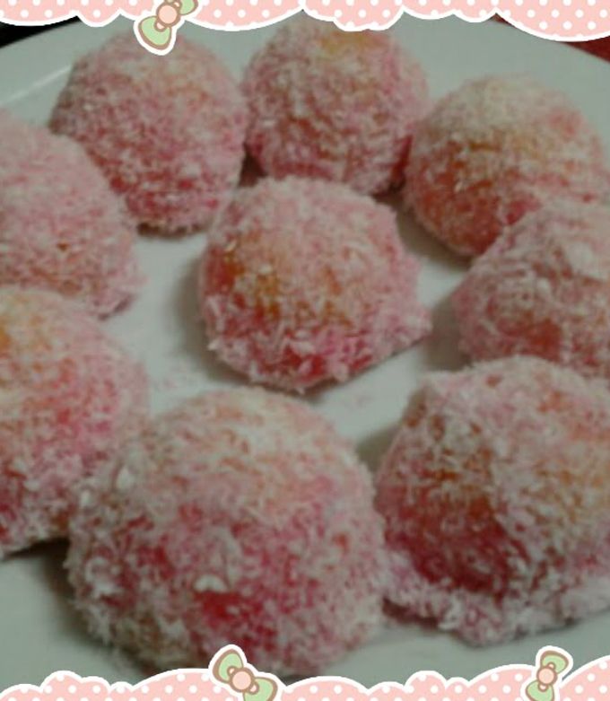 A picture of Ladybirds Jelly Cakes ..