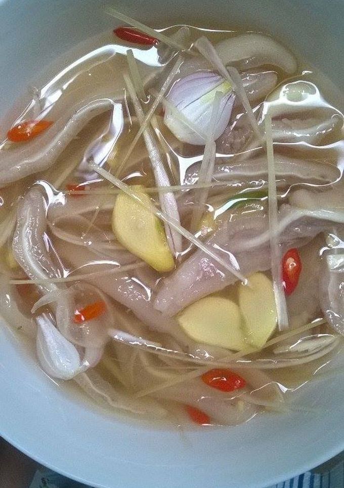 Hình của món Tai Heo Ngâm Giấm Chua Ngọt.