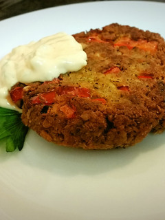 A picture of Salmon Cakes.