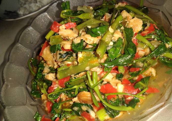 Tumis Kangkung tempe uleg