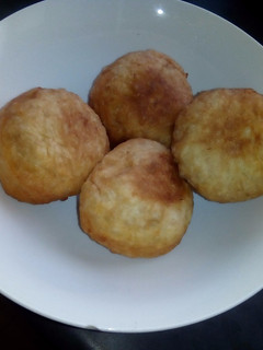 A picture of Amagwinya "Fat cakes".