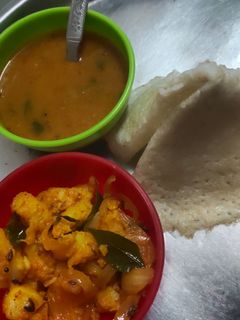 મસાલા ઢોંસા (Masala Dosa Recipe In Gujarati) રેસીપી મુખ્ય ફોટો