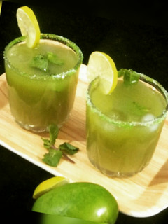 A picture of Aam Panna(Traditional summer drink).