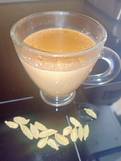 Una foto de Karak tea Dubai 🇦🇪style. sin azúcar/sin gluten/low carb/keto