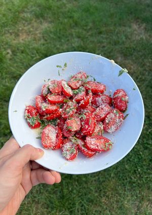 A picture of Easy Summer Tomato Salad.