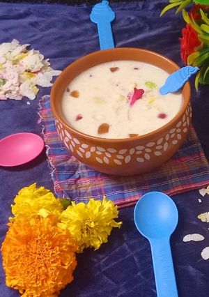 ડ્રાયફ્રુટસ કસાટા દૂધ પૌવા શરદ પુનમ સ્પેશિયલ (Dryfruits Cassata Doodh Pauva Sharad Poonam Special Re રેસીપી મુખ્ય ફોટો