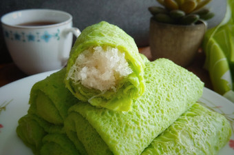 Cara Membuat Dadar Gulung Menu Enak