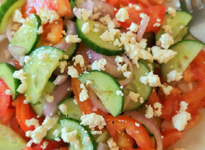 A picture of Easy Greek Salad.