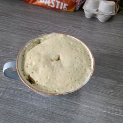 A picture of Cake in a mug!.