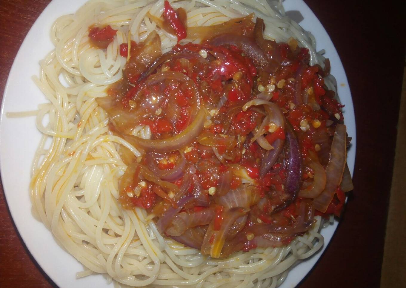 Spaghetti with sauce