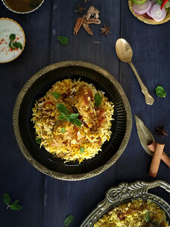 A picture of Hyderabadi Murgh Dum Biryani.