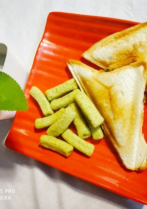 A picture of Peas sandwich.
