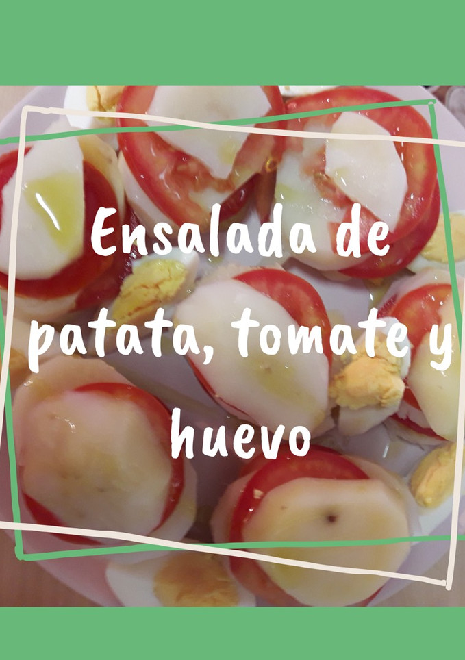Una foto de Ensalada de patata, tomate y huevo