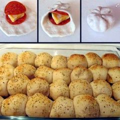 A picture of Pizza Rolls.