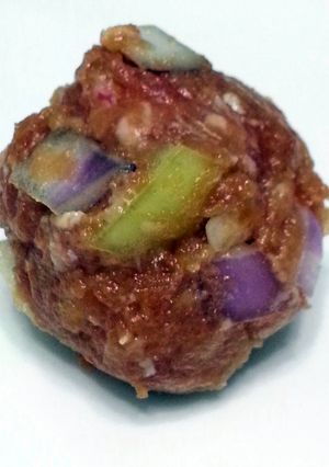 A picture of Basic Onion Meatball.