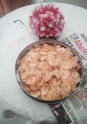 A picture of Faradi Kela Wafers.