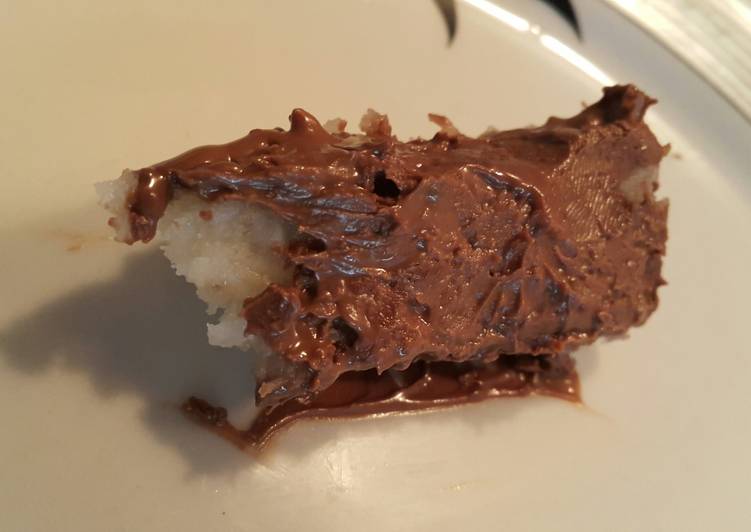 Recipe of Homemade Bounty bars with just 4 ingredients