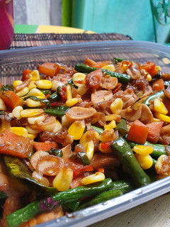 Foto resep Tumis tempe baso mix sayur pedas