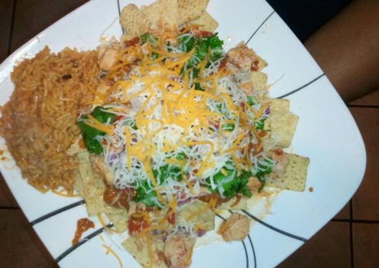 How to Prepare Quick chicken nachos