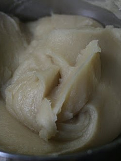 A picture of Shiro-an (Shiro Koshian) Smooth Sweetened White Bean Paste.