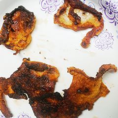A picture of Fried chicken skins.