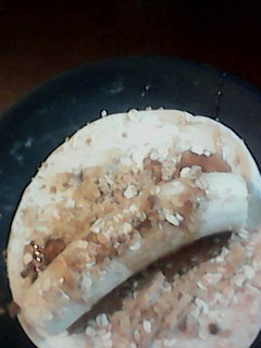 A picture of Easy breakfast banana wrap.