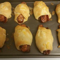 A picture of Cheddar Jalapeno Sausage Bacon Kolaches.