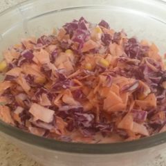 A picture of COLESLAW.