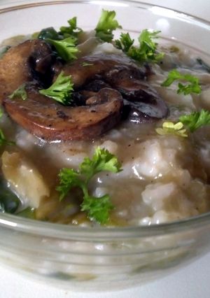 A picture of Chinese Congee( Zhou).