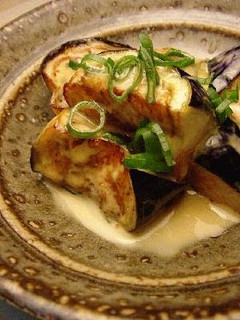 A picture of Deep Fried Eggplant with Mayonnaise.